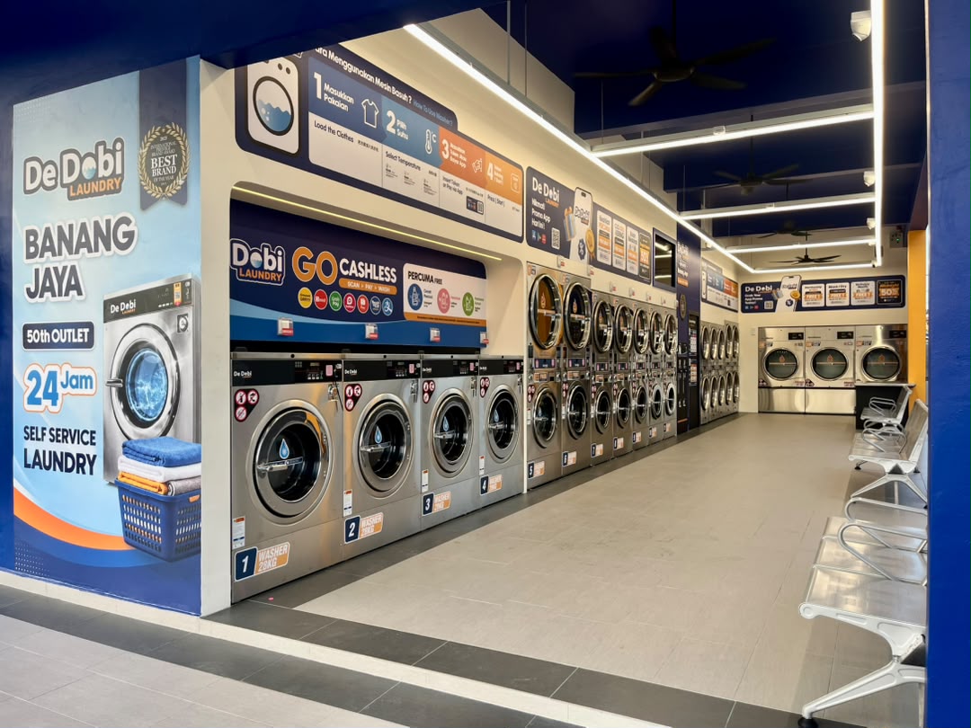 Clean and modern De Dobi laundry interior 4